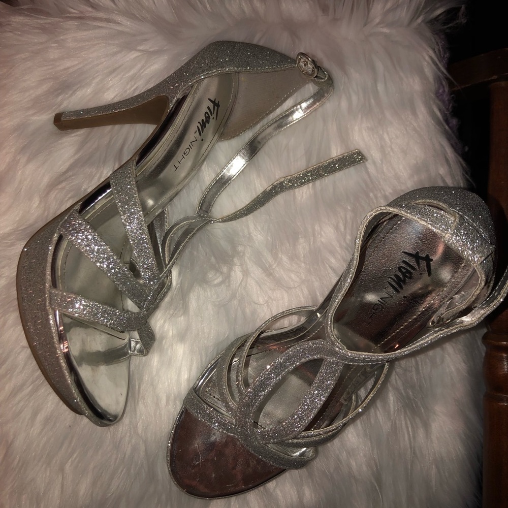 Prom shoes